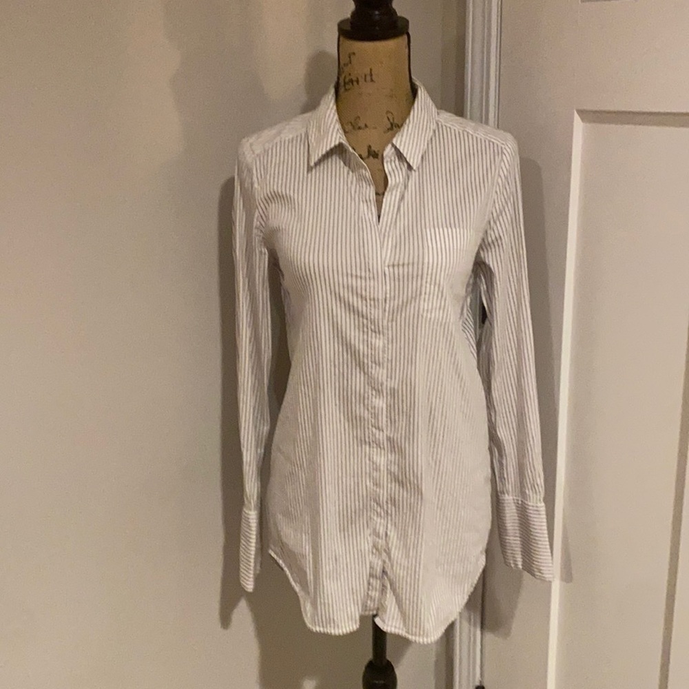 Olivia Palmero Chelsea28 Button Down Top Size Small